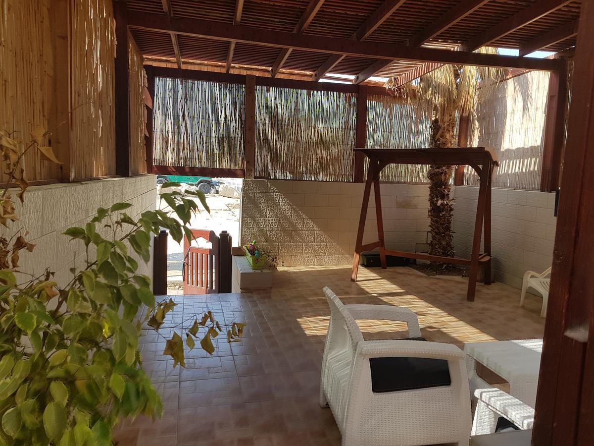 Yifat'S Rooms Dead Sea Neve Zohar Exterior foto